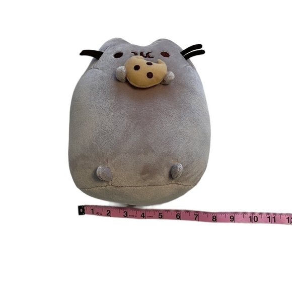 Pusheen The Cat Plush With Cookie - Picture 4 of 8